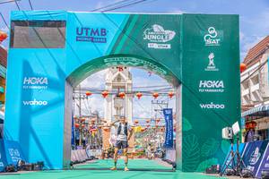 BIB: 407
                            <button type="button" onclick="openModal(21767060)" class="btn btn-primary btn-sm float-right btn-popup" data-toggle="modal" data-target=".modal-high-quality">
                        <i class="fas fa-shopping-cart"></i> Add to Cart
                    </button>
                                            <button type="button" onclick="isThisMe(21767060, true)" class="btn btn-success btn-sm float-right btn-popup btn-isme hidden" data-toggle="tooltip" data-placement="bottom" title="นี่คือรูปของคุณใช่ไหม คลิกที่นี่เพื่อเอาเข้าอัลบั้ม">
                        <i class="fas fa-plus"></i> Add to album
                    </button>
                    <button type="button" onclick="isThisMe(21767060, false)" class="btn btn-warning btn-sm float-right btn-popup btn-isnotme hidden">
                        <i class="fas fa-ban"></i> Remove from album
                    </button>